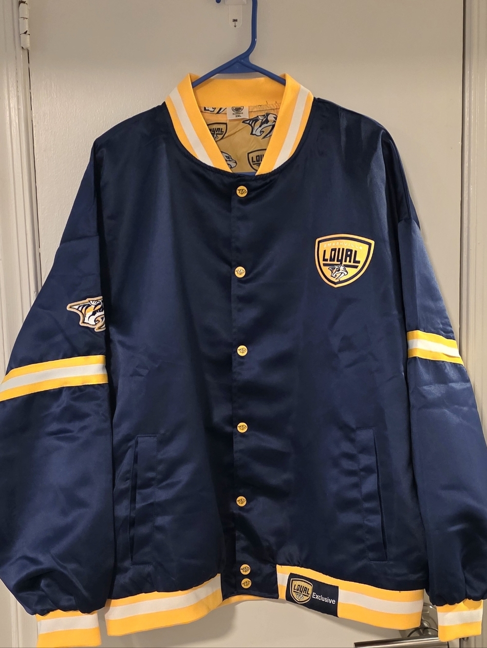 NWOT NHL Loyalty Exclusive Predators Jacket - Picture 5 of 8